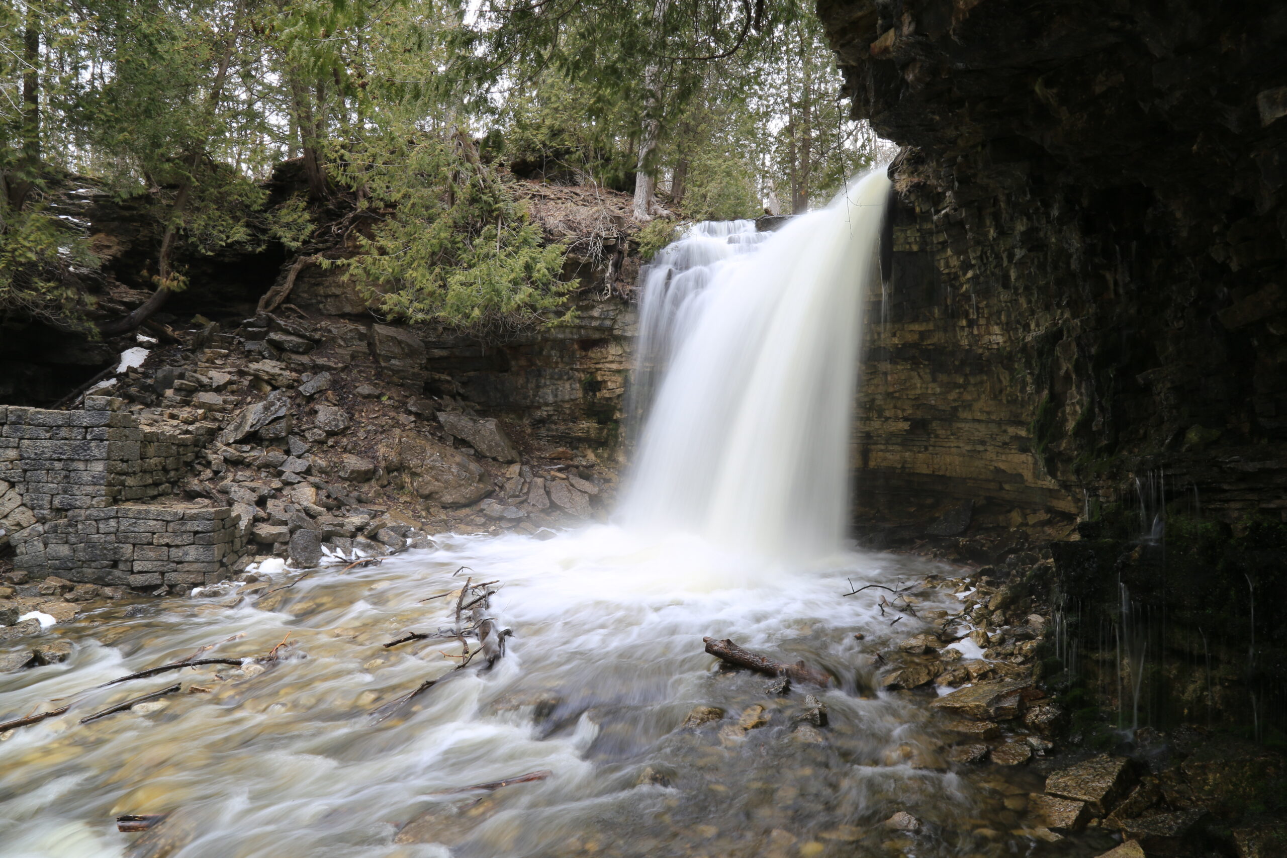 a beautiful waterfall seen at Hilton Falls park